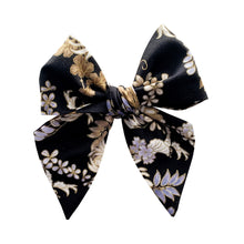 Load image into Gallery viewer, Helen