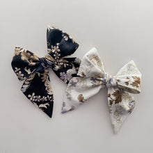 Load image into Gallery viewer, Helen