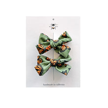 Load image into Gallery viewer, Naima