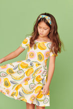 Load image into Gallery viewer, Carmen