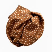 Load image into Gallery viewer, Amber