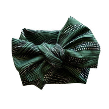 Load image into Gallery viewer, Dominay